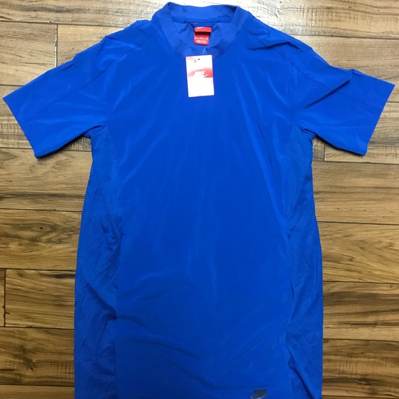 Nike Women’s Bonded Dress - Picture 3 of 6